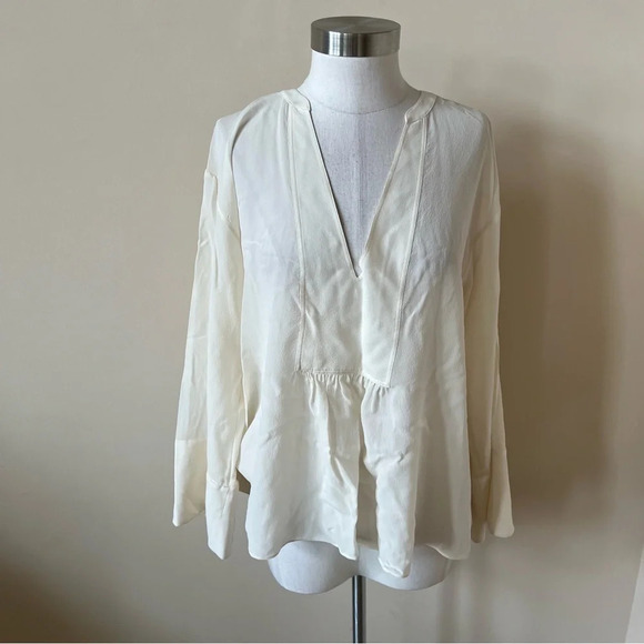 Theory Matara Pebbled Chiffon silk blouse 17369 - Picture 3 of 9